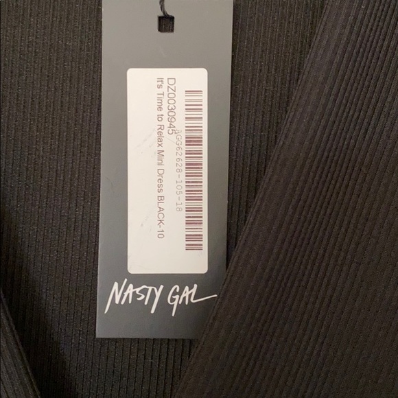 Nasty Gal Black deep V mini dress. US size 6. - Picture 4 of 5